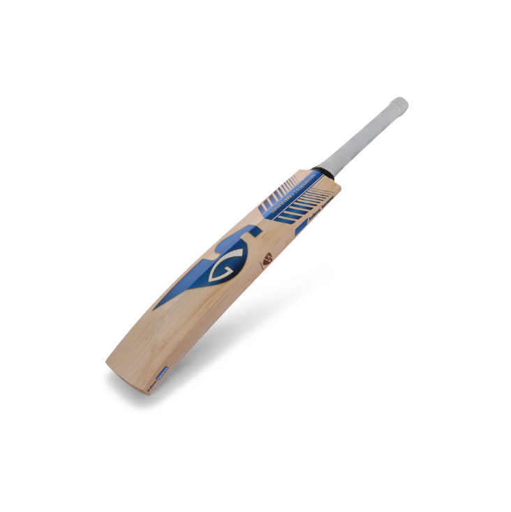 SG CRICKET BAT TRIPLE CROWN CLASSIC