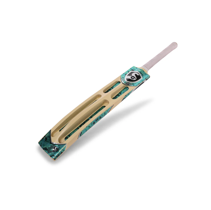 SG T-800 TENNIS CRICKET BAT S/H